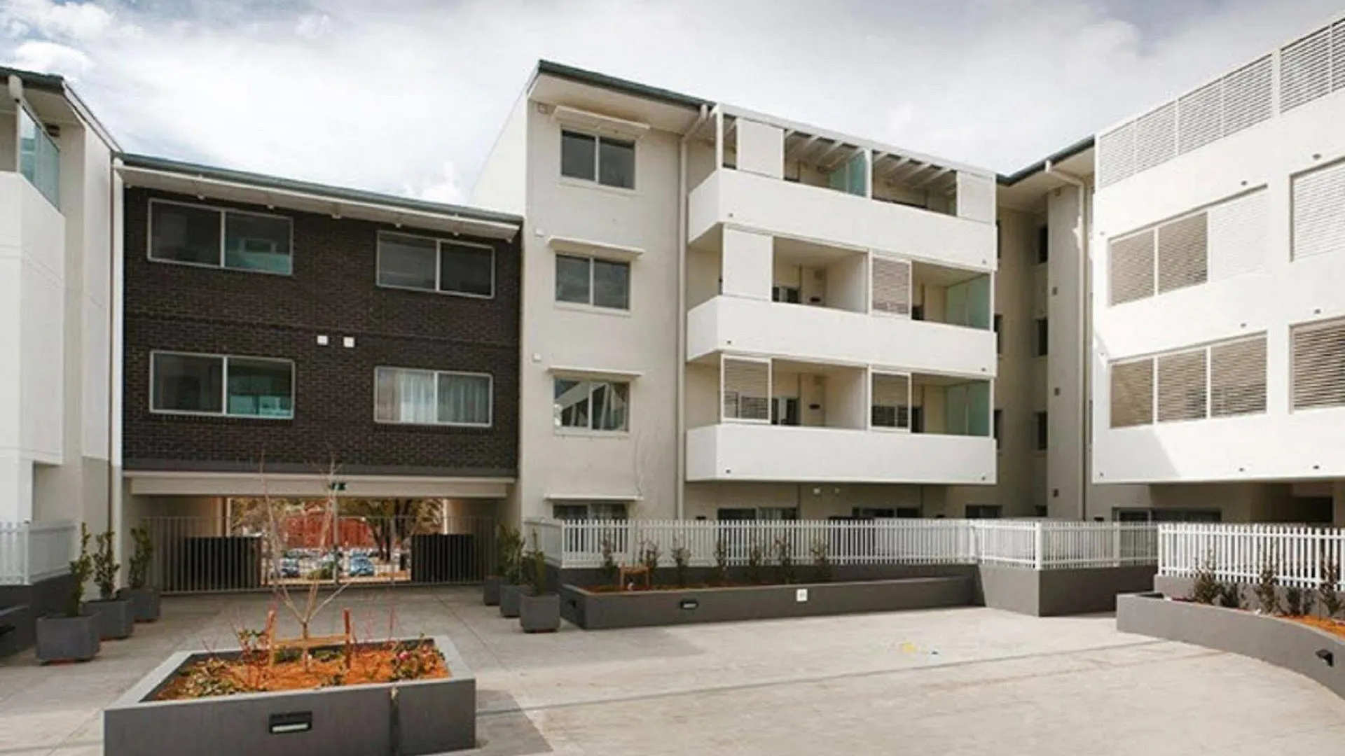Abode Tuggeranong Aparthotel Canberra
